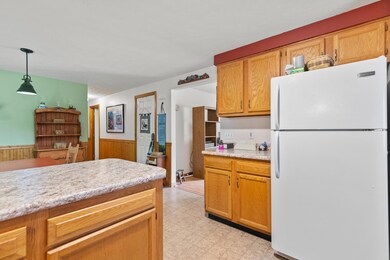 25 Fieldstone Ln, Sanford, ME 04073 - photo 4