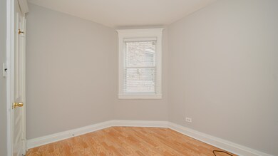 2316 W Superior St unit 3W, Chicago, IL 60612 - photo 7