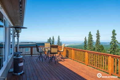 Deck w/ Amazing Views