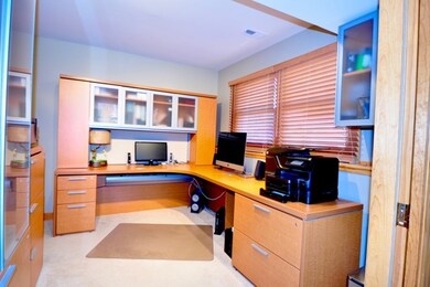 2082 Dorval Dr, Naperville, IL 60565 - photo 2