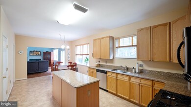11009 Grassy Knoll Terrace, Germantown, MD 20876 - photo 4