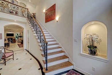 1110 Bayou Island Dr, Houston, TX 77063 - photo 3