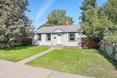 2212 W Queen Ave, Spokane, WA 99205 - photo 2