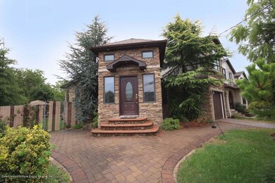 995 Sheldon Ave, Staten Island, NY 10309 - photo 4