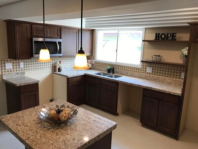 4039 N 78th Ave, Phoenix, AZ 85033 - photo 4