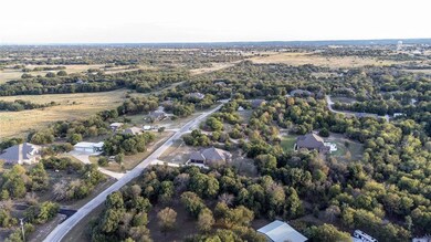 140 Rey Del Mar Cir, Weatherford, TX 76085 - photo 2