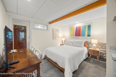 362 Warren St unit 3, Hudson, NY 12534 - photo 4