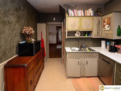 For the Master Chef in your family! With Dual Fuel Range and all SS appliances.