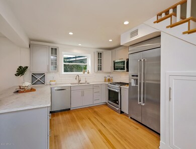 1303 Ocean Blvd Staged-4