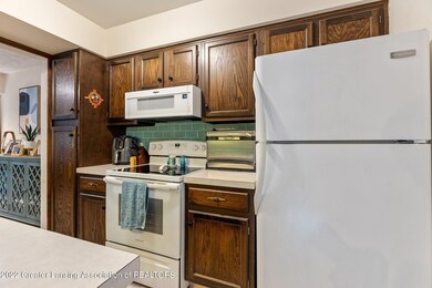 11-web-or-mls-1P6A5812