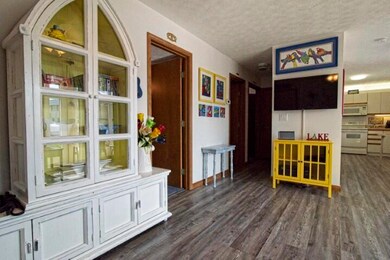 jills condo d-2 15 (Small)