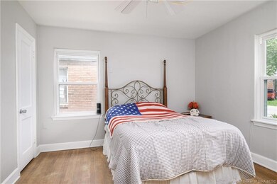 205 E Lewis St, New Albany, IN 47150 - photo 4