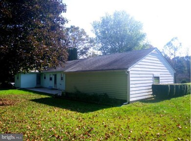 5746 Oakland Rd, Sykesville, MD 21784 - photo 5