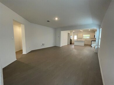 631 Sormonne Loop, Kyle, TX 78640 - photo 3