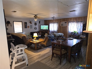 113 Sylvia St, Victoria, TX 77904 - photo 3