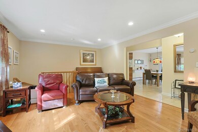 9 Somerset Dr unit 11, Suffern, NY 10901 - photo 7