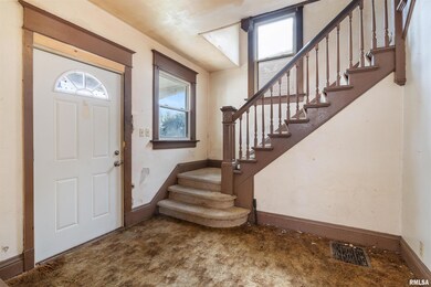 1612 W 3rd St, Davenport, IA 52802 - photo 6