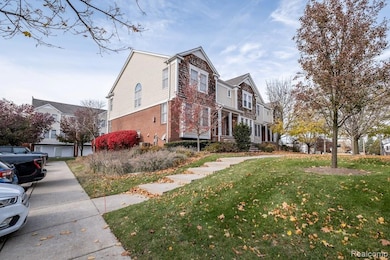 202 Stonebrooke Ct, Royal Oak, MI 48067 - photo 2