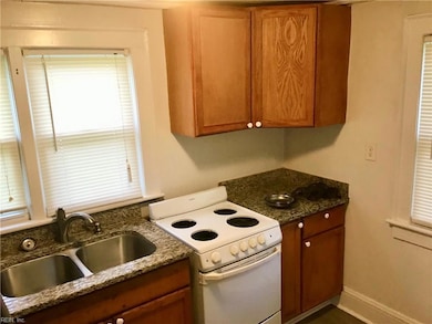 1517 Kerrey Ave unit 1/2, Norfolk, VA 23502 - photo 4