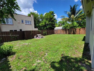 35 SW 7th St unit 2, Hallandale Beach, FL 33009 - photo 3