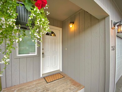 2263 - Front Door