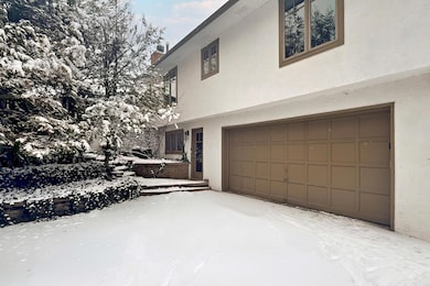 386 Highgate Ave.