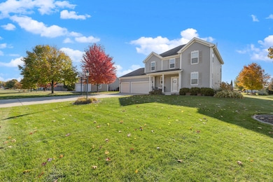 N42W22833 Beacon Ct, Pewaukee, WI 53072 - photo 3