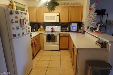 5414 Swenson St unit 5, Las Vegas, NV 89119 - photo 2