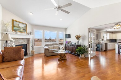 15141 Silver Fir Dr, Holland, MI 49424 - photo 5