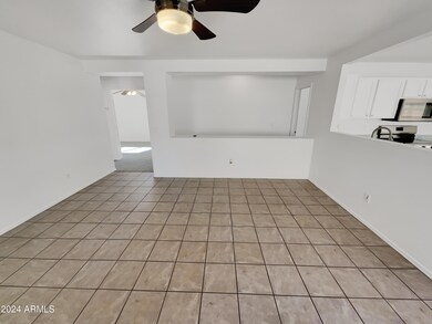 2353 E Peach Tree Dr, Chandler, AZ 85249 - photo 4