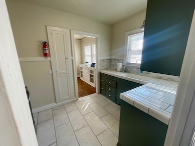 1519 N Columbia Ave, Stockton, CA 95203 - photo 7