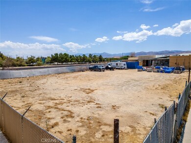 38470 6th St E, Palmdale, CA 93550 - photo 5