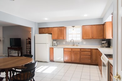6 Hobson Ave unit 10, Old Orchard Beach, ME 04064 - photo 5