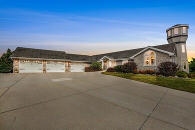 7207 Fairview Rd, Denmark, WI 54208 - photo 2