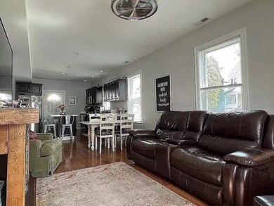 89 Wachusett St unit 1, Jamaica Plain, MA 02130 - photo 4