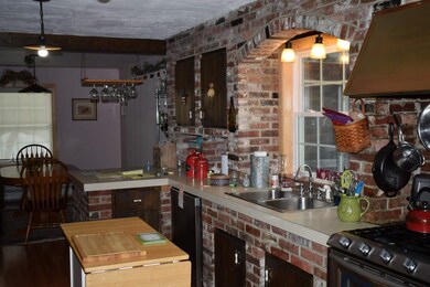 38 Portland St, Lancaster, NH 03584 - photo 2