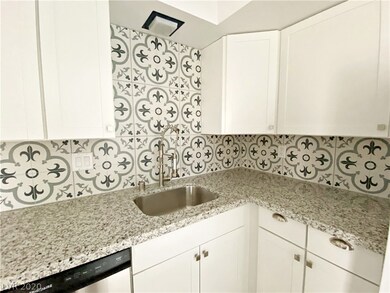 5187 Caliente St unit 92, Las Vegas, NV 89119 - photo 6