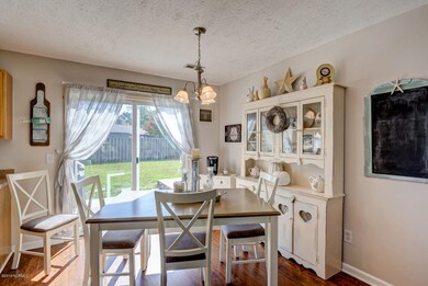 131 Belvedere Dr Holly Ridge-large-006-0