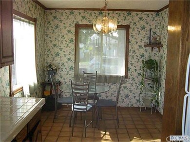Kitchen - Dining Area