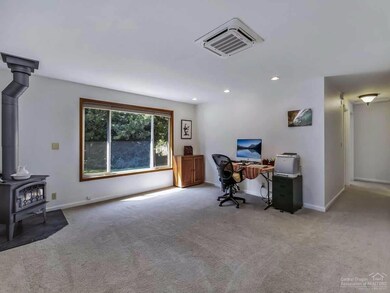 23360 Bear Creek Rd, Bend, OR 97701 - photo 7