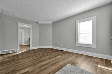 5-web-or-mls-716-s-napoleon-ave
