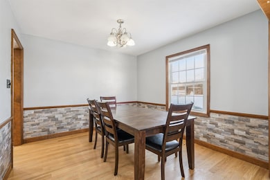 914 Lynda Rd, Waterloo, IA 50701 - photo 7