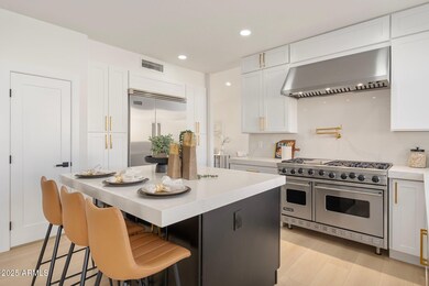 8134 E Rita Dr - 11