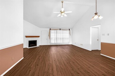 9435 Carmalee St, Houston, TX 77075 - photo 2