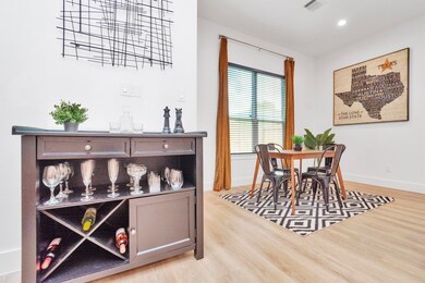 5308 Denmark St, Houston, TX 77028 - photo 7