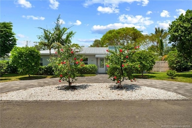 206 SE Balboa Ave, Stuart, FL 34994 - photo 4