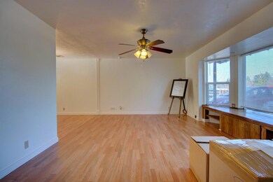 2402 E McAndrews Rd, Medford, OR 97504 - photo 3