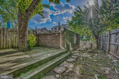 3906 Ednor Rd, Baltimore, MD 21218 - photo 3