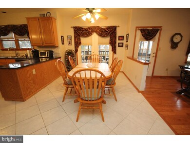 2 Kinglet Dr S, Cranbury, NJ 08512 - photo 5