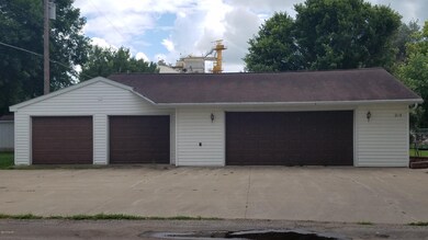 4 stall garage